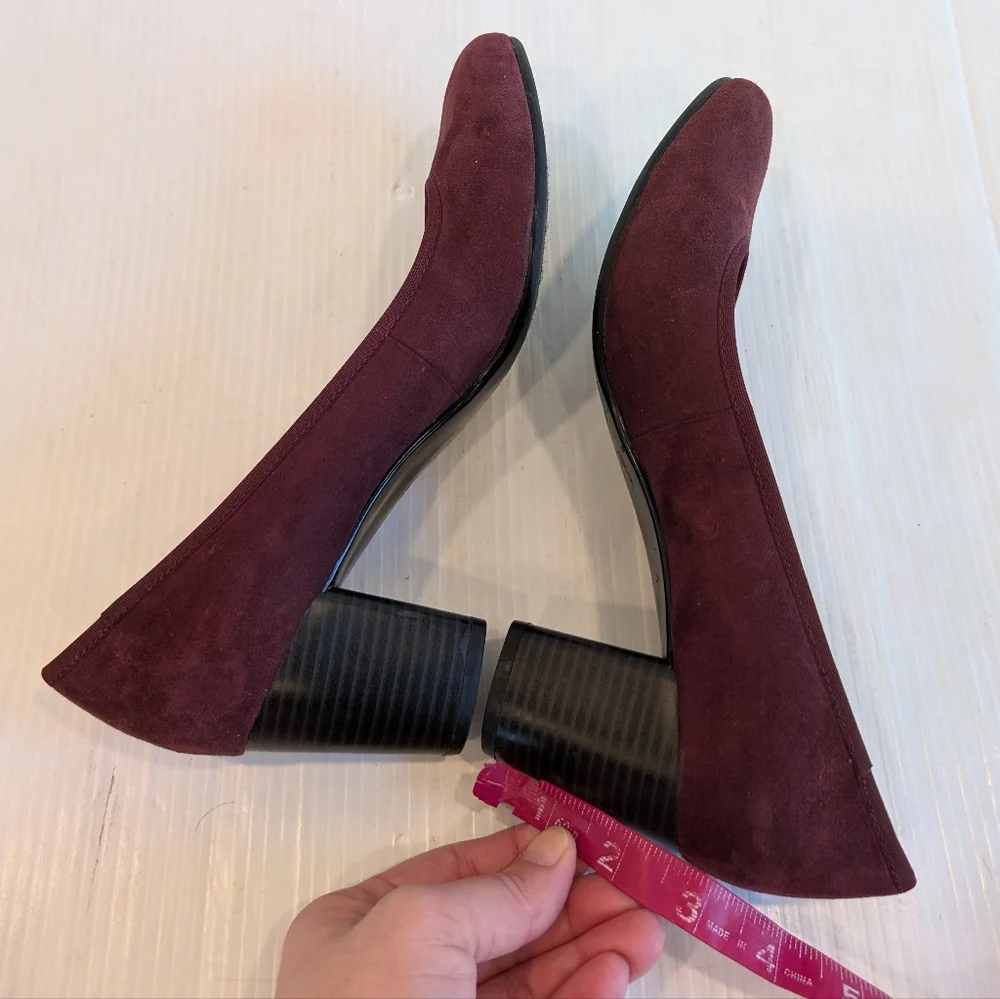 NATURALIZER Naomi Women's Burgandy Faux Suede Heeled Pumps Size 8.5